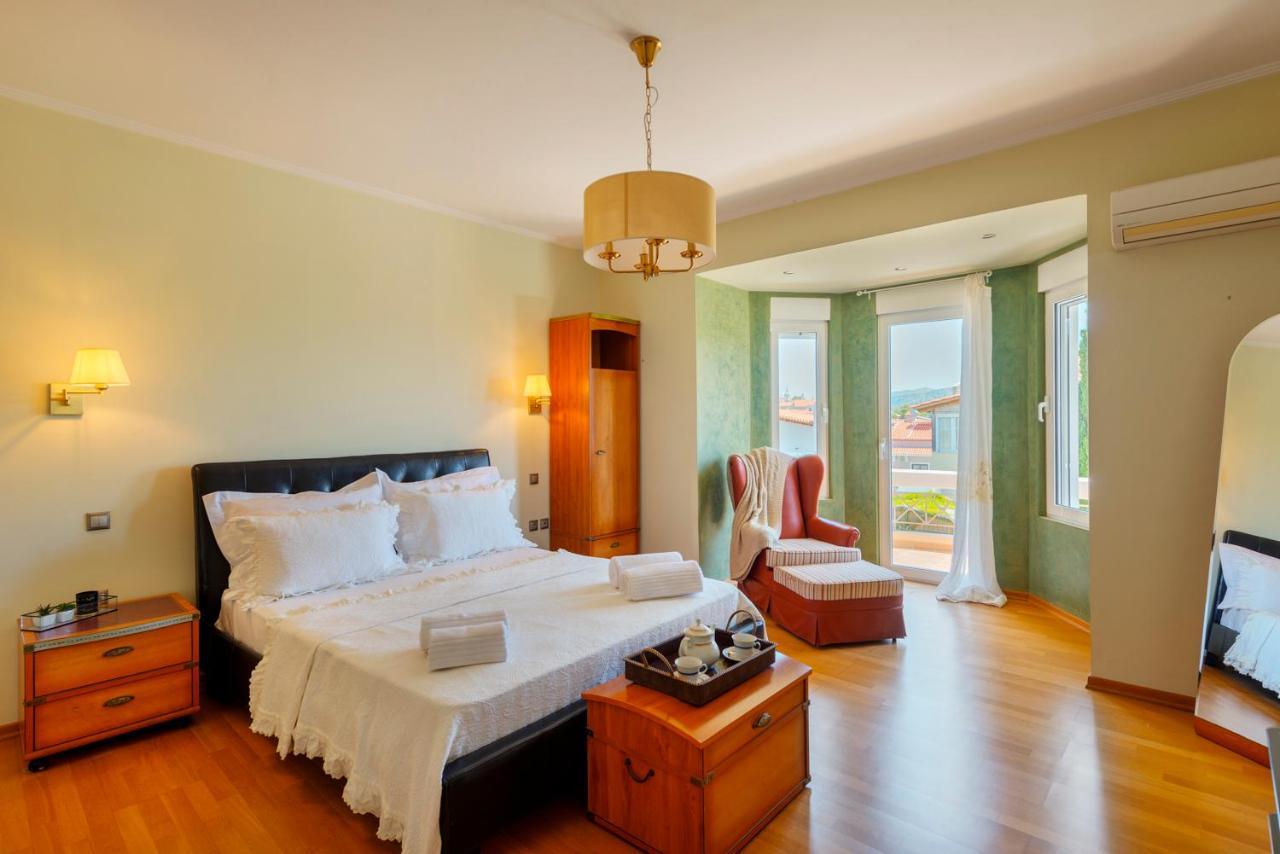The Painters Luxurious Villa Anavyssos Luaran gambar