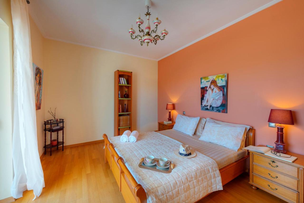 The Painters Luxurious Villa Anavyssos Luaran gambar