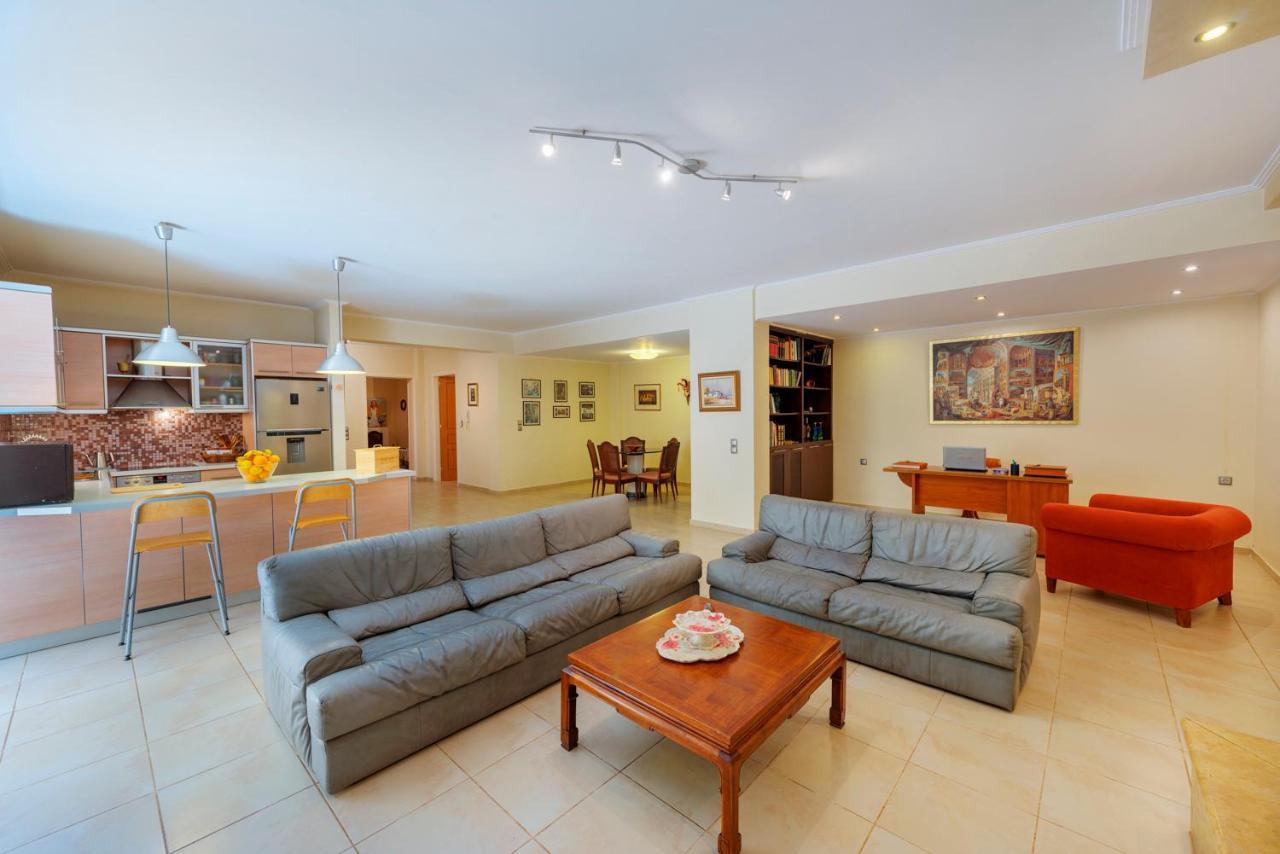 The Painters Luxurious Villa Anavyssos Luaran gambar